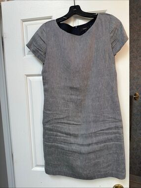 Theory Gray Short-Sleeve Shift Dress